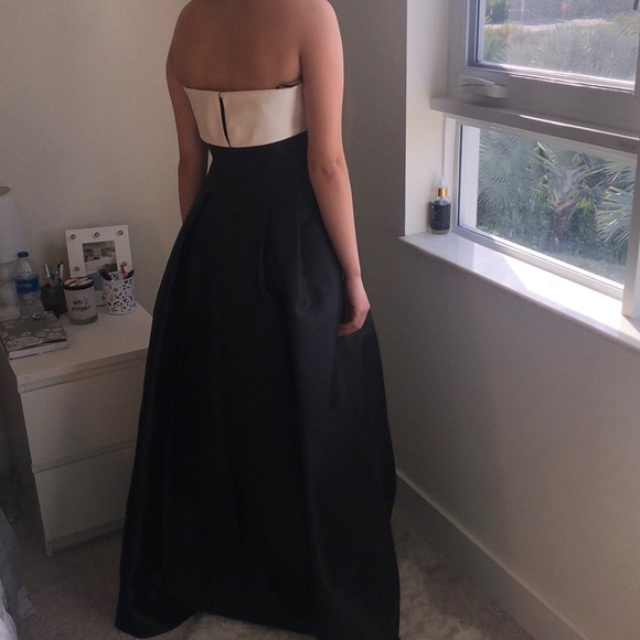 Long chiffon strapless gown ✨ black and white - Picture 3 of 7